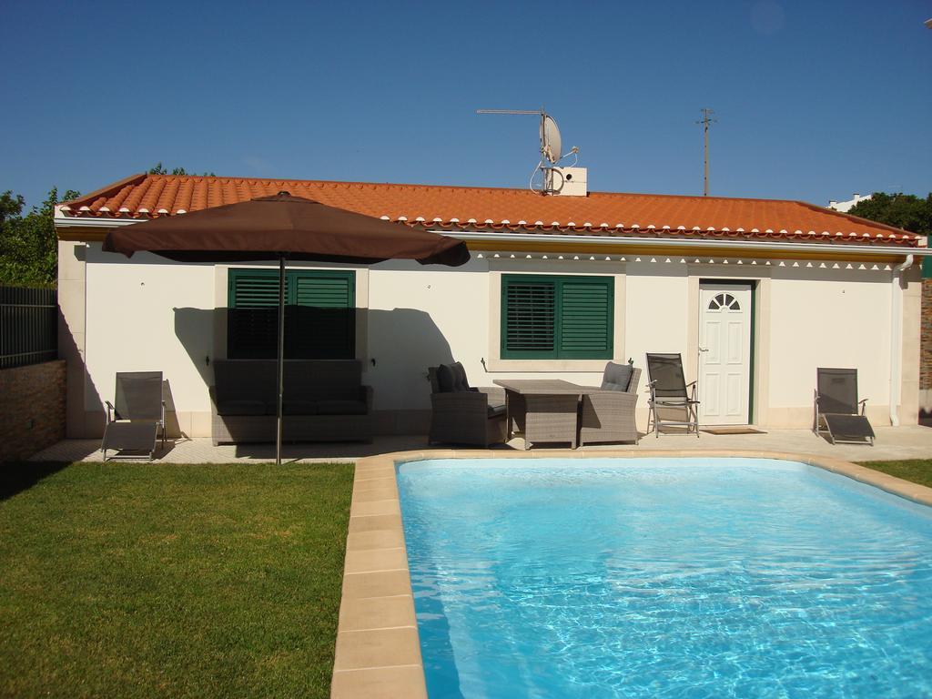 Guest House Dos Olivais أزيتاوْ المظهر الخارجي الصورة